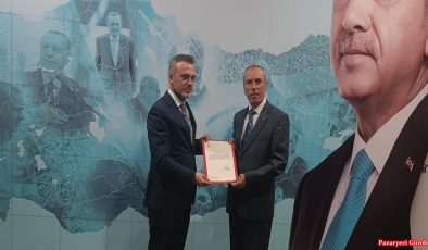 31 Mart Yerel Seçimleri öncesi AK Parti Pazaryeri’nde bayrak değişimi