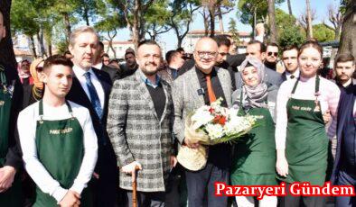 Akhisarlılar’dan Başkan Ergün’e park teşekkürü