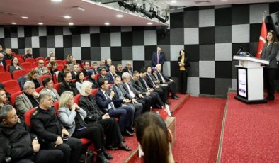 Kaymakam ve Başkan BEBKA’nın Bölge Planı Tanıtım Toplantısına katıldı