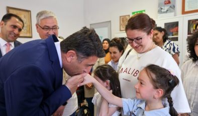 Vali Şefik Aygöl’den Özel Bireylere Anlamlı Ziyaret