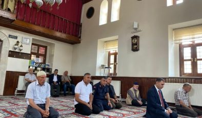 Pazaryeri’nde 15 Temmuz Şehitleri İçin Mevlit Programı Düzenlendi