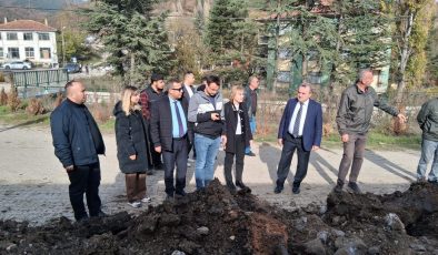 Bozüyük Kaymakamı Adem Öztürk’ten Muratdere’ye İçmesuyu Hattı İncelemesi