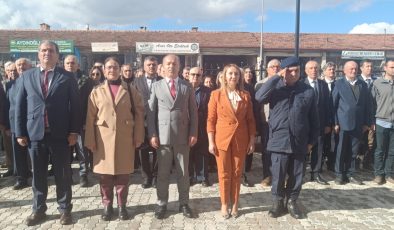 Pazaryeri’nde 24 Kasım Öğretmenler Günü Coşkuyla Kutlandı