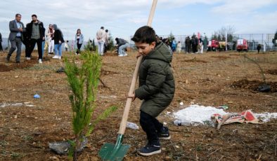 Pazaryeri Geleceğe Nefes Oldu 11 Kasım Milli Ağaçlandırma Günü’nde fidanlar toprakla buluştu