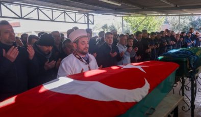 VALİ SÖZER’DEN OSMANELİ’NDE ANLAMLI VEFA