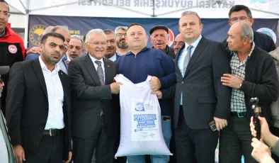 Kayseri Büyükşehir’den çiftçiye dev destek