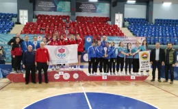 Trabzon’un Kadın Masa Tenisi Takımı şampiyon oldu