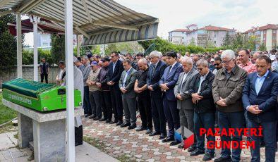 Bozüyük Yasta: 4 Dönemlik Muhtar İsmail Kıranlı Son Yolculuğuna Uğurlandı