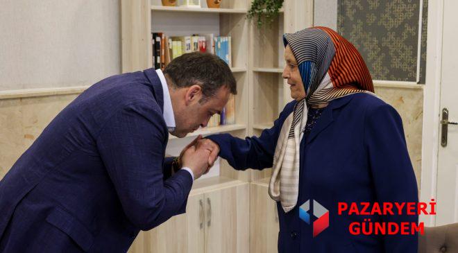 Şehit Annelerinin Dualarıyla Anlam Kazanan Gün: Vali Sözer’den Yürek Burkan Anneler Günü Programı