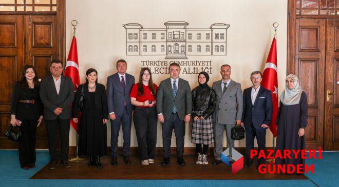 Vali Sözer’den Türkiye Birincilerine Büyük Destek: “Gençlerimizin Başarısı Bilecik’in Gururudur”
