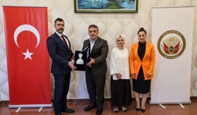 GÖREV DEĞİŞİMİ ÖNCESİ VEDA PROGRAMI DÜZENLENDİ