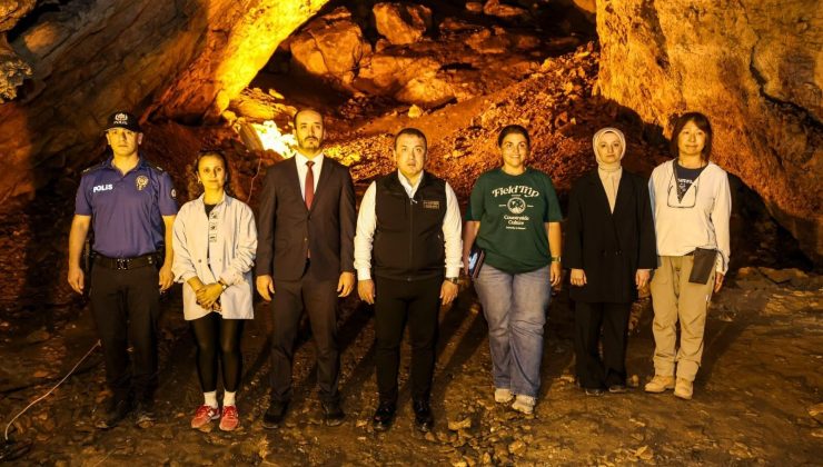 16 BİN 500 YILLIK GEÇMİŞE SAHİP KAZI ALANINDA İNCELEME
