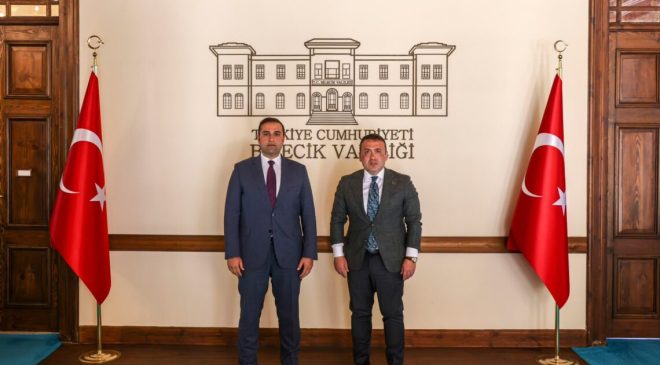 Vali Sözer, Osmaneli Kaymakamı Tahir Yılmaz’ı Makamında Kabul Etti