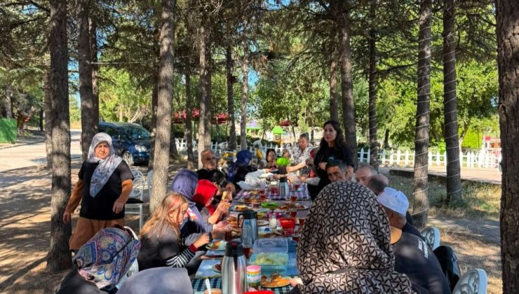 ÖZEL BİREYLER İÇİN FARKINDALIK YÜRÜYÜŞÜ