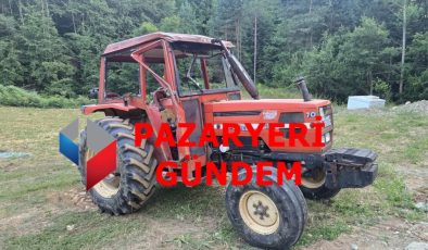 Pazaryeri’nde traktör devrildi: Sürücü yaralandı