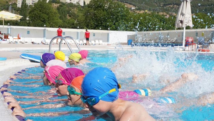 YAZ SPOR OKULLARI KAPILARINI AÇTI