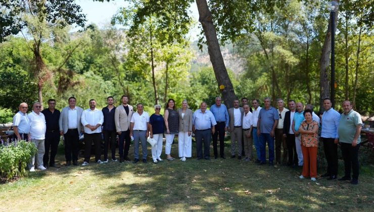 BAŞKAN SUBAŞI, MAHALLE MUHTARLARIYLA BULUŞTU