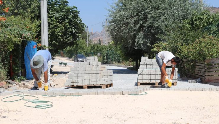 OSMANELİ’Nİ GÜZELLEŞTİRME ÇALIŞMALARI SÜRÜYOR