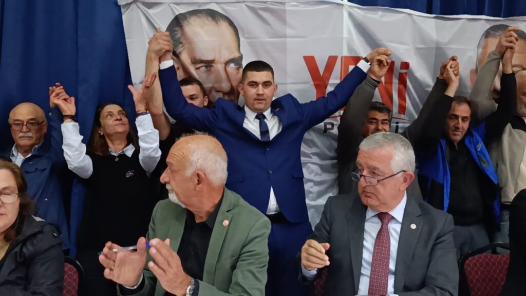  Yeni Parti Pazaryeri İlçe Başkanı Emirhan Yağan Oldu